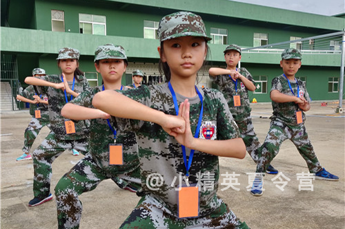 厦门暑假哪里报学生军事夏令营